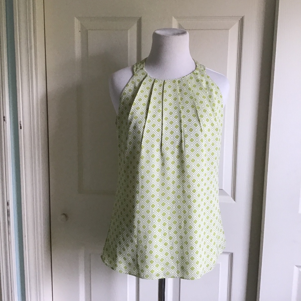 Banana republic Green flowy shirt